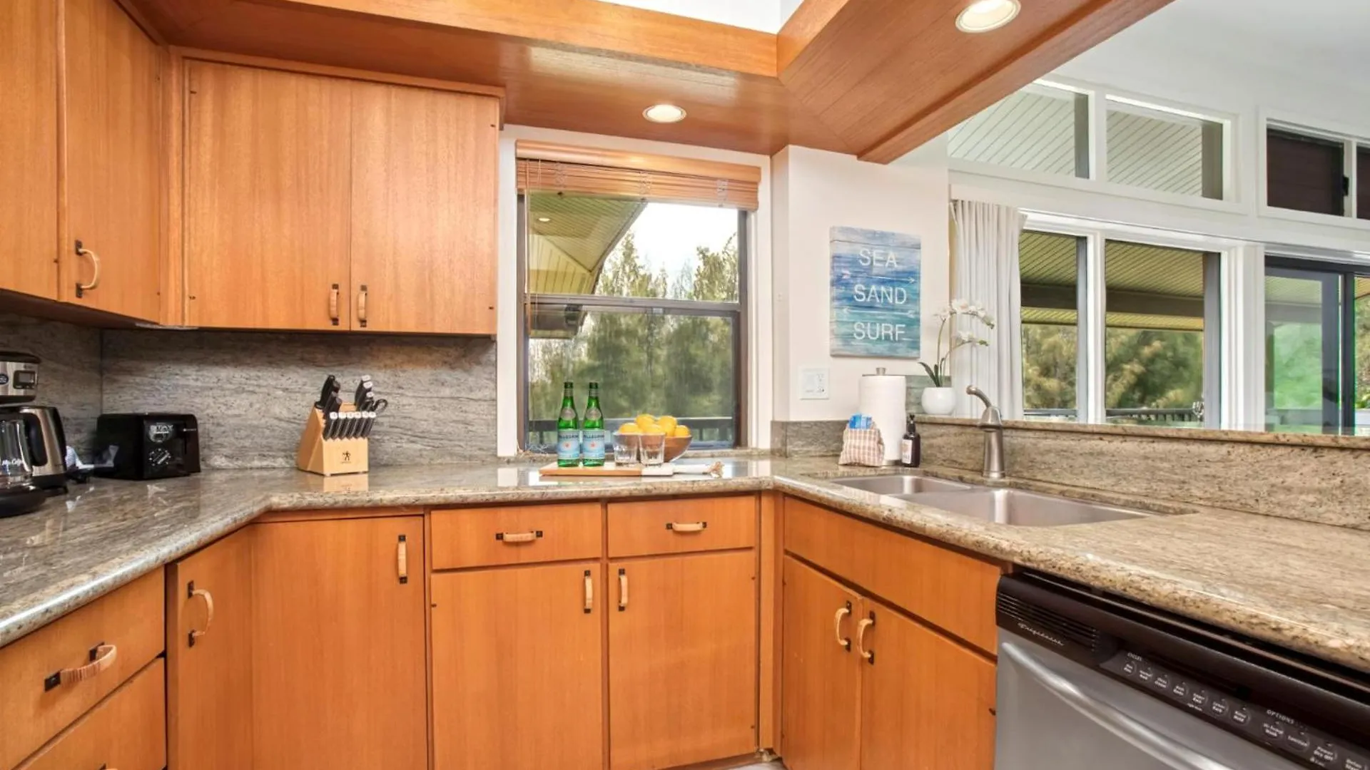 Kbm Resorts Free Car Kapalua Ridge Villas Ocean View 1-Bedroom Condo With New Furniture Ac Krv-724 Apartment